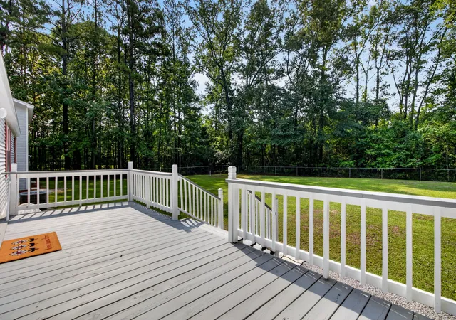 Photo 4 of Manufactured home for sale at 32 Lightsey Quarters Ln, Cottageville, SC 29435 | MLS# 26021597 | Listing updated on 2026-09-01