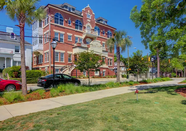 Homes for sale in Charleston, SC | 55 Ashley Ave #2, Charleston, SC 29401 | MLS# 26011275