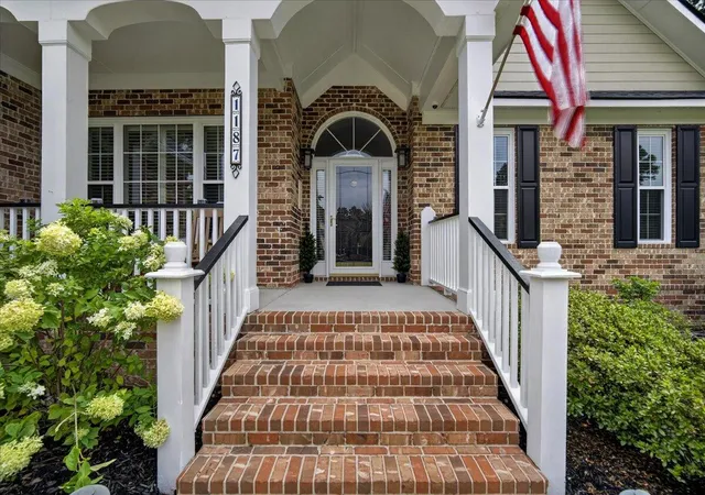 Photo 3 of Single family home for sale at 1187 Out Of Bounds Dr, Summerville, SC 29485 | MLS# 26021809 | Listing updated on 2026-08-05