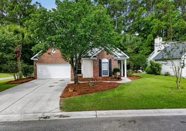 Homes for sale in Mount Pleasant, SC | 2636 Palmetto Hall Blvd, Mount Pleasant, SC 29466 | MLS# 26016227