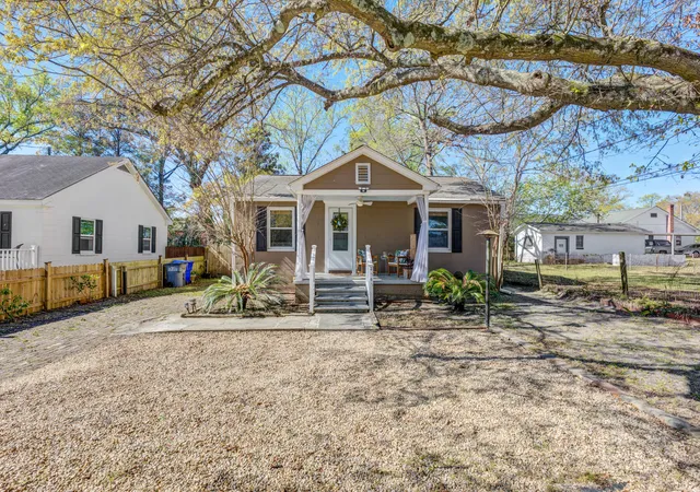 2nd image of 4545 Holly St, North Charleston, SC 29405 | MLS# 26023053
