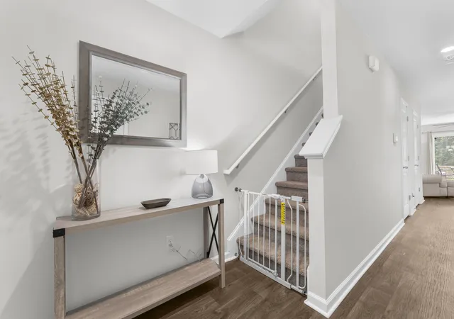 Photo 2 of Townhouse for sale at 950 Long Bluff Rd, Summerville, SC 29486 | MLS# 26024433 | Listing updated on 2026-09-18