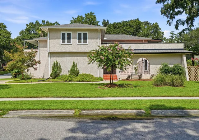 Photo 1 of Single family home for sale at 1082 Stonehenge Dr, Hanahan, SC 29410 | MLS# 26024468 | Listing updated on 2026-09-22