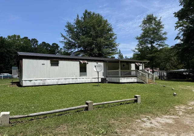 Photo 3 of Manufactured home for sale at 419 Woodhaven, Moncks Corner, SC 29461 | MLS# 26022361 | Listing updated on 2026-08-08