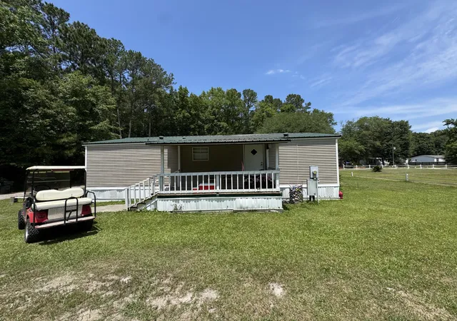 Photo 4 of Manufactured home for sale at 419 Woodhaven, Moncks Corner, SC 29461 | MLS# 26022361 | Listing updated on 2026-08-08