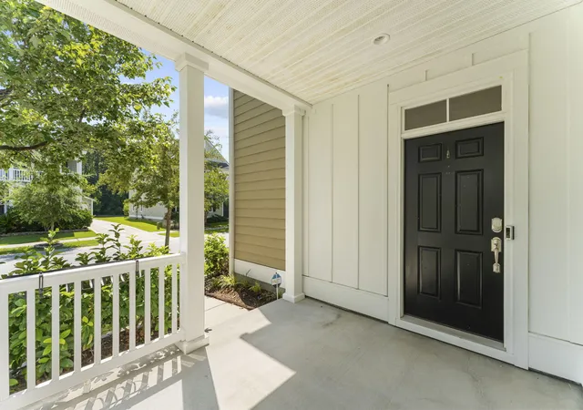 Photo 3 of Single family home for sale at 1949 Gammon St, Charleston, SC 29414 | MLS# 26020571 | Listing updated on 2026-09-09