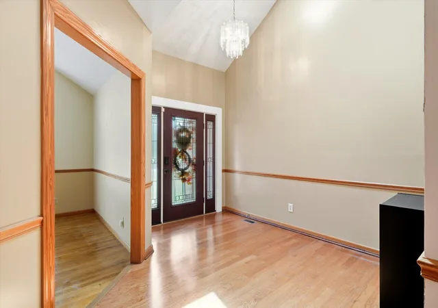 5th image of 326 Locust St, Walterboro, SC 29488 | MLS# 26022478