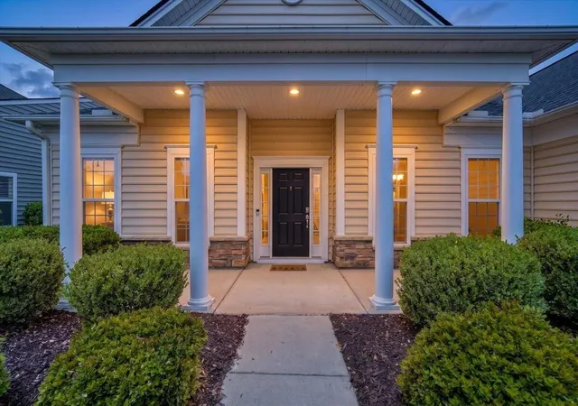 Photo 2 of Single family home for sale at 369 Waterlily Way, Summerville, SC 29486 | MLS# 26010834 | Listing updated on 2026-09-04