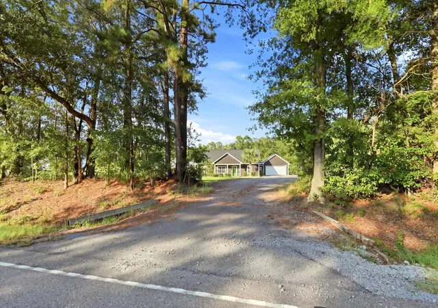 Photo 2 of Single family home for sale at 2536 Old Gilliard Rd, Ridgeville, SC 29472 | MLS# 26022414 | Listing updated on 2026-08-23