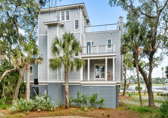 Homes for sale in Isle Of Palms, SC | 3019 Buccaneer Rd, Isle Of Palms, SC 29451 | MLS# 26018571