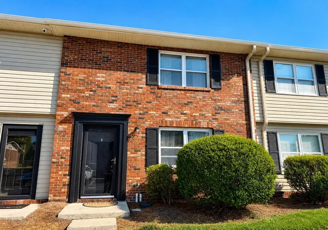 1st image of 415 Parkdale Dr #6b, Charleston, SC 29414 | MLS# 26023972