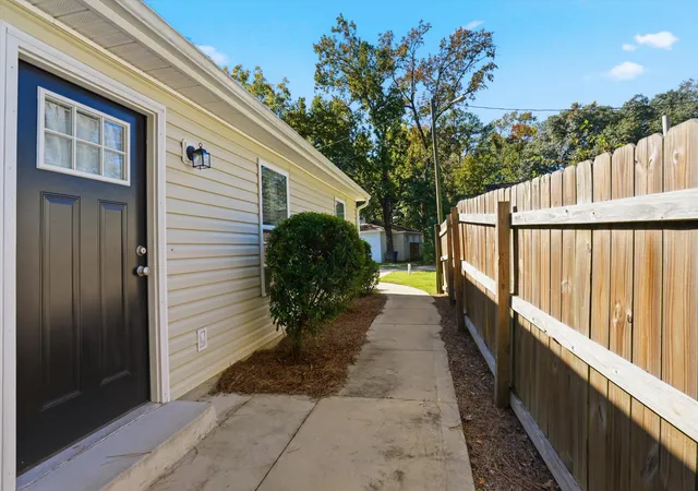 Homes for sale in Charleston, SC | 1438 Agatha St, Charleston, SC 29407 | MLS# 26004858