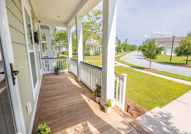 Photo 3 of Townhouse for sale at 3429 Fairwater Pl, Mount Pleasant, SC 29466 | MLS# 26019194 | Listing updated on 2026-08-17