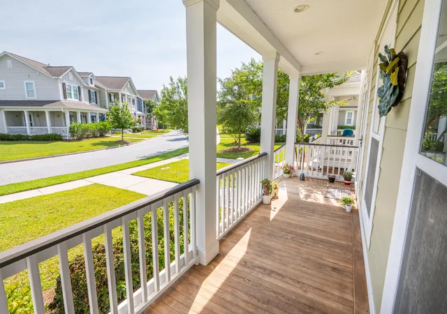 Photo 3 of Townhouse for sale at 3429 Fairwater Pl, Mount Pleasant, SC 29466 | MLS# 26019194 | Listing updated on 2026-08-17
