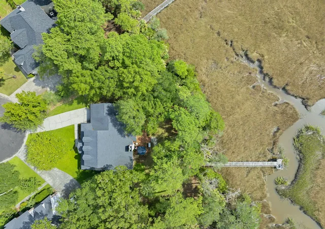 Photo 2 of Single family home for sale at 1929 Dunes Mill Wy, Mount Pleasant, SC 29466 | MLS# 26024493 | Listing updated on 2026-09-15