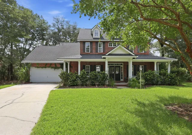 Photo 3 of Single family home for sale at 1929 Dunes Mill Wy, Mount Pleasant, SC 29466 | MLS# 26024493 | Listing updated on 2026-09-15