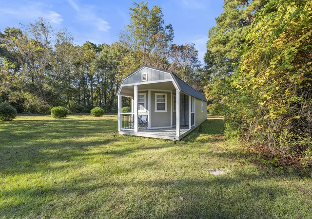 Photo 2 of Manufactured home for sale at 226 Collier Ln, Moncks Corner, SC 29461 | MLS# 25029939 | Listing updated on 2026-08-19