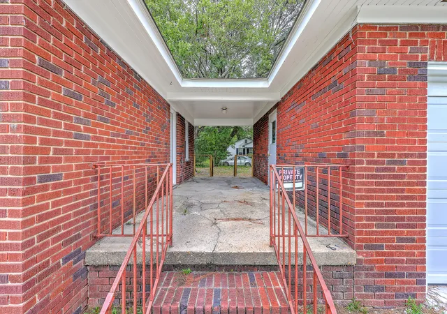 Photo 3 of Single family home for sale at 1482 Bells Hwy, Walterboro, SC 29488 | MLS# 25019468 | Listing updated on 2026-09-18