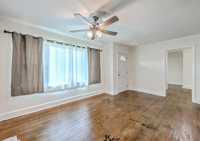 Photo 4 of Single family home for sale at 1482 Bells Hwy, Walterboro, SC 29488 | MLS# 25019468 | Listing updated on 2026-09-18