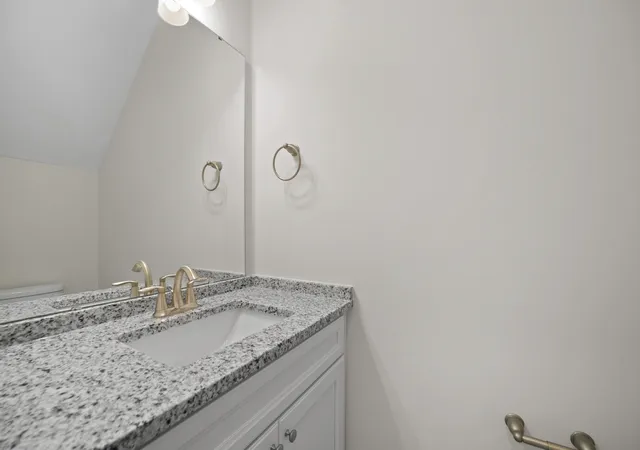 Photo 4 of Single family home for sale at 220 Silk Oak Dr, Moncks Corner, SC 29461 | MLS# 26021714 | Listing updated on 2026-09-19