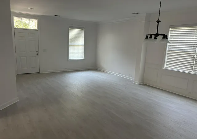 Photo 4 of Single family home for sale at 101 Duck Pond Ct, Summerville, SC 29485 | MLS# 26019518 | Listing updated on 2026-09-01