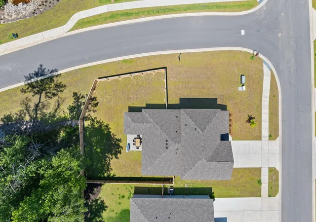 Photo 3 of Single family home for sale at 746 Meadowbrook Ln, Summerville, SC 29486 | MLS# 26018671 | Listing updated on 2026-09-18