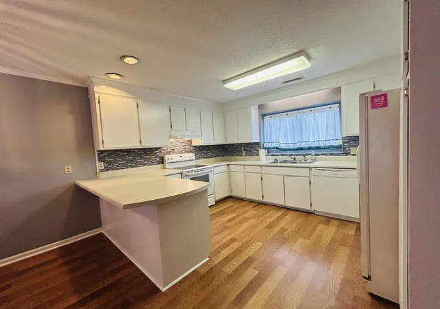 Listing Photo 5 - Condo for sale in building located at 4 Thomas Walter Cir, Santee, SC 29142