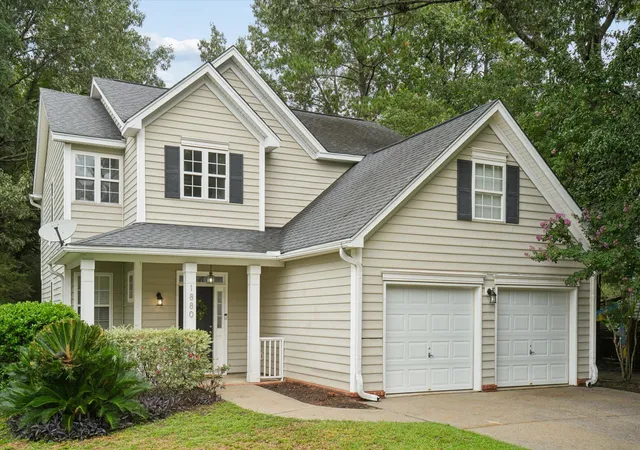 Photo 1 of Single family home for sale at 1880 Oleander Ct, Charleston, SC 29414 | MLS# 26024593 | Listing updated on 2026-09-18