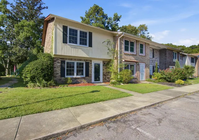 Photo 2 of Townhouse for sale at 114 Brush Blvd, Goose Creek, SC 29445 | MLS# 26020843 | Listing updated on 2026-09-12