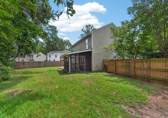 Photo 3 of Single family home for sale at 3808 Battleview Ct, North Charleston, SC 29420 | MLS# 26020966 | Listing updated on 2026-09-18