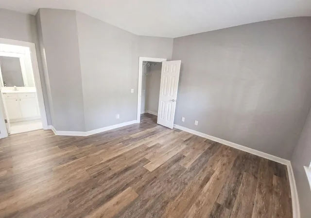 Photo 3 of Townhouse for sale at 906 W Marymont Ln, Charleston, SC 29414 | MLS# 26018273 | Listing updated on 2026-08-20