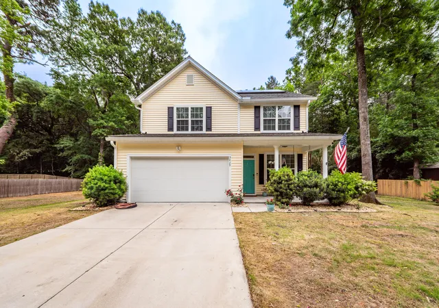 Homes for sale in Johns Island, SC | 3429 Berryhill Rd, Johns Island, SC 29455 | MLS# 26012114