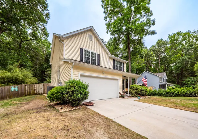 Homes for sale in Johns Island, SC | 3429 Berryhill Rd, Johns Island, SC 29455 | MLS# 26012114