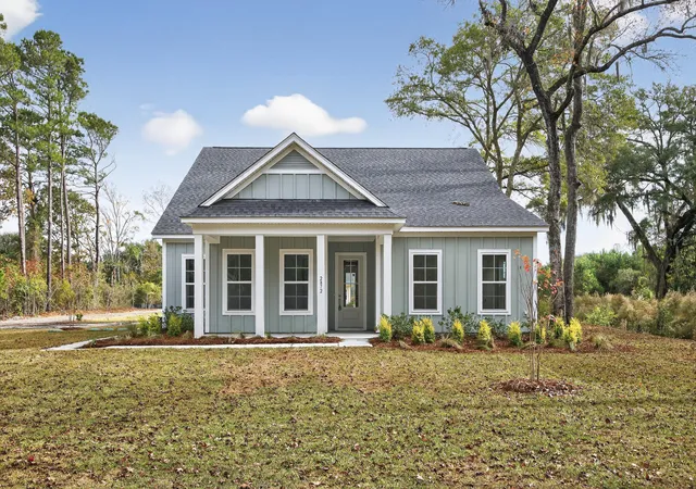 Single family home for sale at 1347 Sea Aire Dr, Charleston, SC 29412 | MLS# 26016996 | Listing updated on 2026-09-17