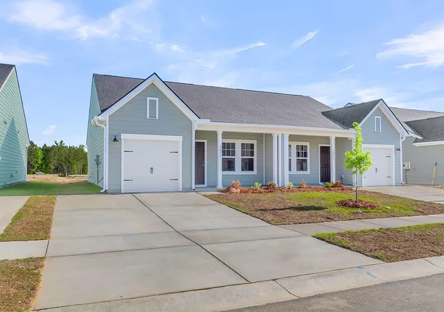 1st image of 5085 Blackberry Ln, Ravenel, SC 29470 | MLS# 26016512
