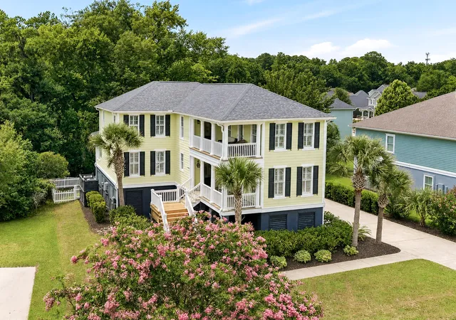 Photo 4 of Single family home for sale at 1129 Lands End Dr, Charleston, SC 29410 | MLS# 26019265 | Listing updated on 2026-09-02