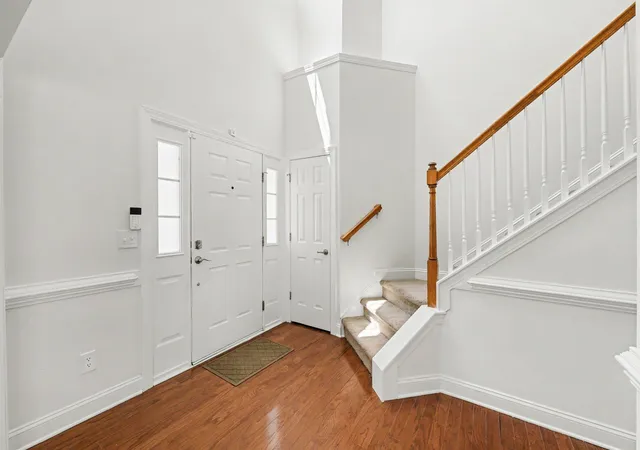 Photo 2 of Single family home for sale at 5275 Mulholland Dr, Summerville, SC 29485 | MLS# 26014839 | Listing updated on 2026-08-29
