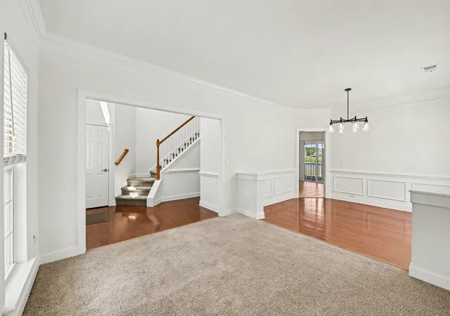 Photo 3 of Single family home for sale at 5275 Mulholland Dr, Summerville, SC 29485 | MLS# 26014839 | Listing updated on 2026-08-29