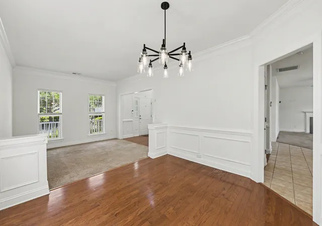 Photo 3 of Single family home for sale at 5275 Mulholland Dr, Summerville, SC 29485 | MLS# 26014839 | Listing updated on 2026-08-29