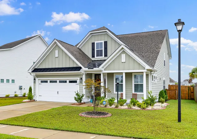 Photo 2 of Single family home for sale at 125 Riley Farms Ct, Summerville, SC 29486 | MLS# 26023122 | Listing updated on 2026-09-04