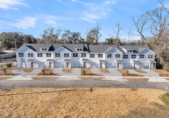 3rd image of 4007 Gravely Ave, North Charleston, SC 29405 | MLS# 26016147