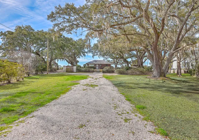 Photo 2 of Land for sale at 185 Wappoo Rd, Charleston, SC 29407 | MLS# 25006235 | Listing updated on 2026-06-04