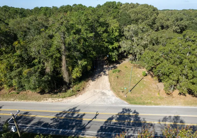 3rd image of 1214 Main Rd, Johns Island, SC 29455 | MLS# 26016144