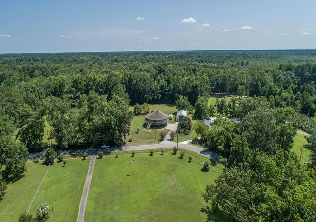 1st image of 395 Summerset Ln, Summerville, SC 29483 | MLS# 26018872