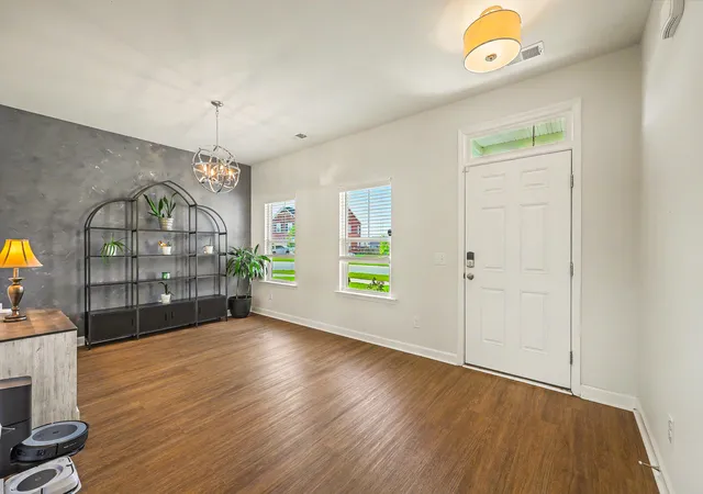 Photo 4 of Single family home for sale at 418 Carrara Dr, Summerville, SC 29486 | MLS# 26016791 | Listing updated on 2026-10-08