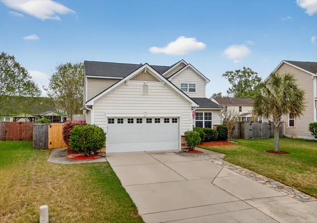 Photo 2 of Single family home for sale at 1810 Hockley Blvd, Charleston, SC 29414 | MLS# 26008403 | Listing updated on 2026-04-01