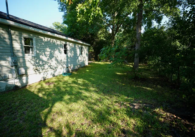 Photo 4 of Single family home for sale at 2515 Jonah St, North Charleston, SC 29406 | MLS# 26022678 | Listing updated on 2026-09-02
