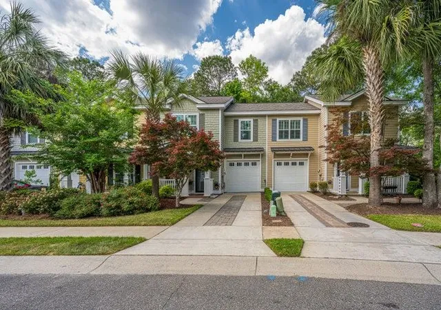 1st image of 425 Grand Palm Ln, Summerville, SC 29485 | MLS# 26022235