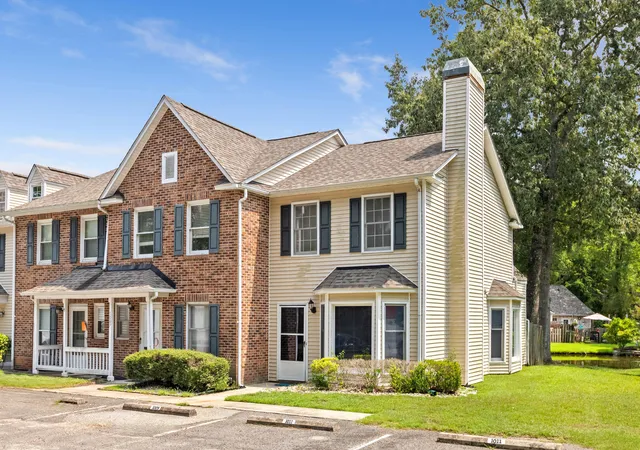 1st image of 1011 Reserve Wy, Summerville, SC 29485 | MLS# 26021903