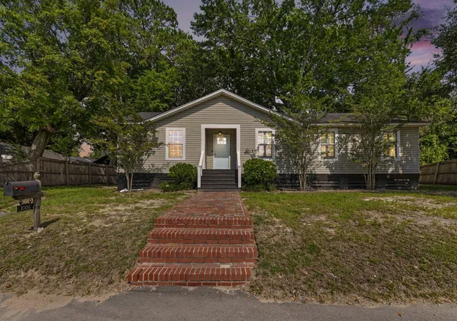 Photo 3 of Single family home for sale at 1006 Fiall St, Charleston, SC 29407 | MLS# 26017080 | Listing updated on 2026-09-17
